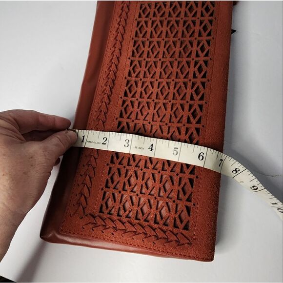 White House black market hand bag New With Tags Laser Cuts Burnt Redish Orange - Picture 6 of 9